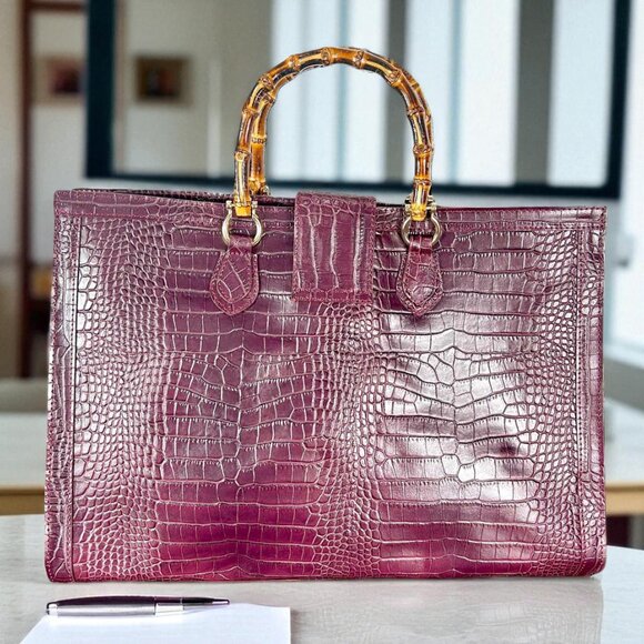 Women’s Handbag Designer Italian Leather Weekender Bag – Nova Burgundy - Picture 1 of 7